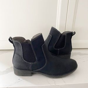 NWOT EuroSoft Womens Tonie Chelsea Boot